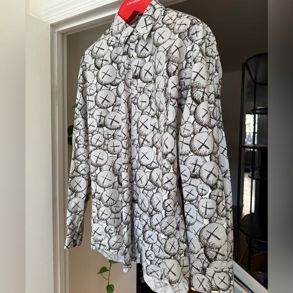 Comme des garçon x kaws print shirt - Picture 3 of 7